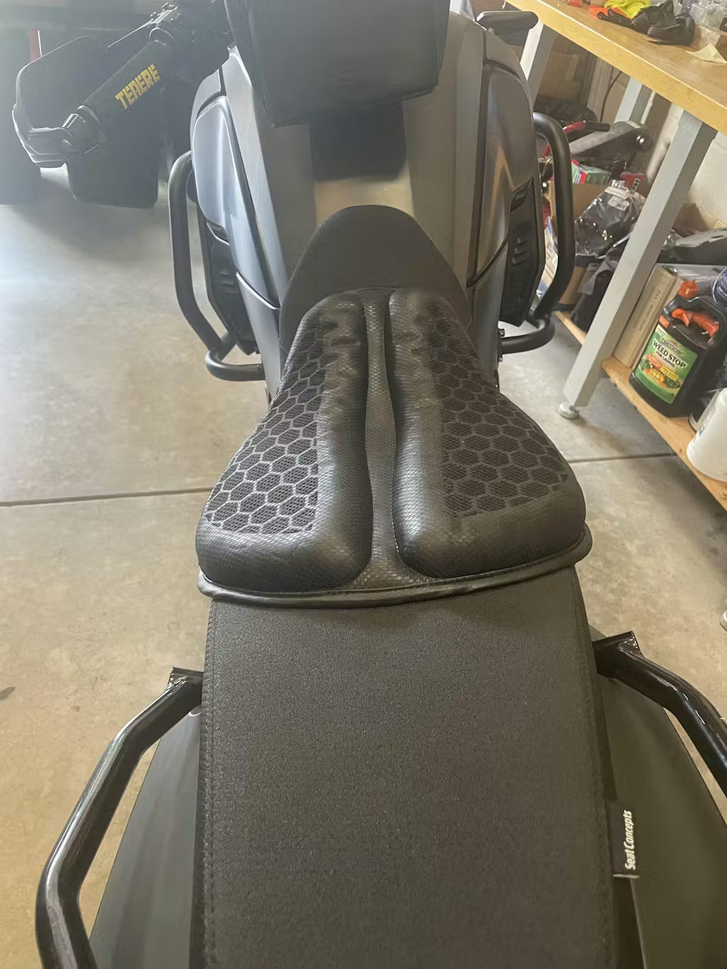 Sentia Pasajero | Cojín de Gel para Acompañante de Moto · Confort en Cada Viaje - imagen 2